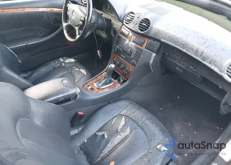 2005 Mercedes-Benz Clk 320 from USA, damaged, VIN WDBTK65J65F139922